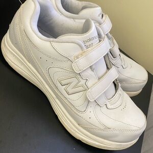 New Balance 577 V1 USA Made White Leather Womens Size 9.5